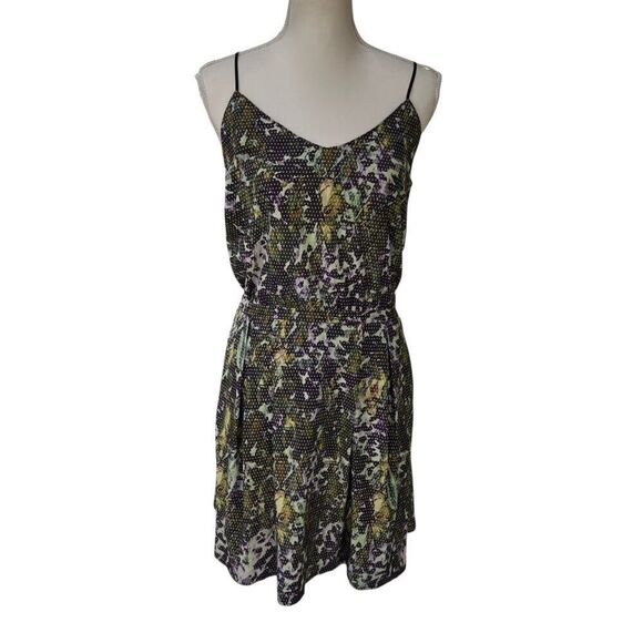 Lululemon City Summer Dress Floral Sport White Size 6 - Picture 1 of 8